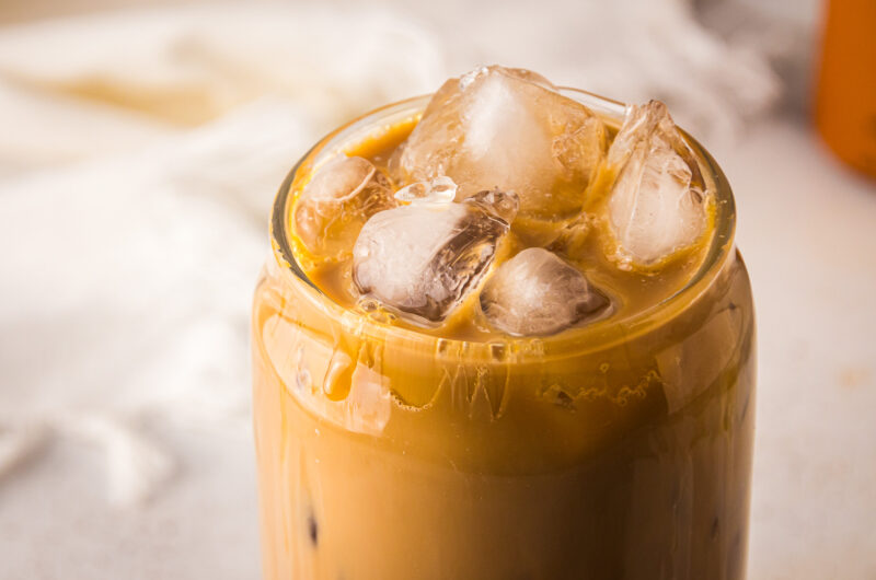 Iced Caramel Macchiato